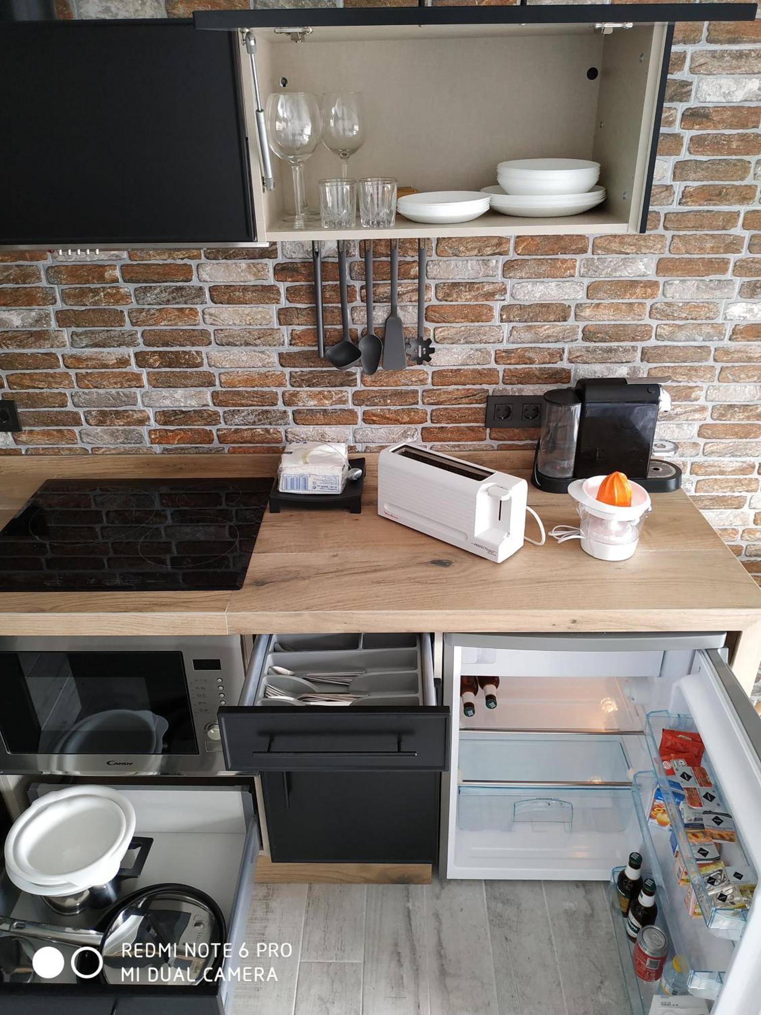 Estudiotel 95 Centro Alicante Kültér fotó