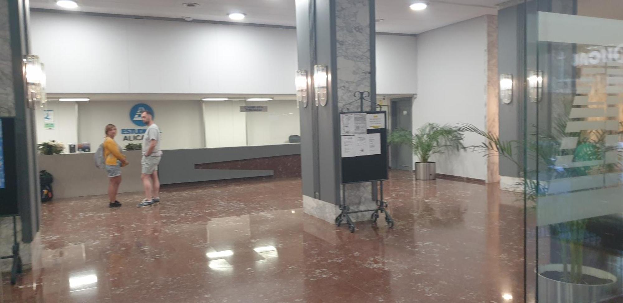 Estudiotel 95 Centro Alicante Kültér fotó